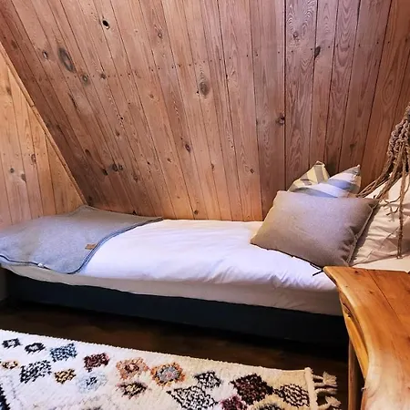 Winnica Niebo - Z Balia Nad Jeziorem Dağ evi *